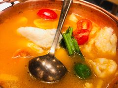 版纳野果酸汤鱼-云海肴·汽锅鸡·云南菜(广安门天虹店)