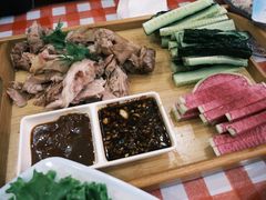 -老码头黑皮肘子锅包肉(文政街店)