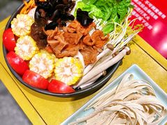 蔬菜拼盘-八珍玉食鸡煲·打边炉(印象城店)