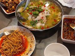 -滋味成都
