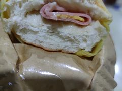 -Caidie Bakery采蝶轩(百越店)