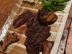 厚裙边牛排配牛肝菌-THE CANNERY&JUJU 新鲜海鲜·牛排美食酒廊