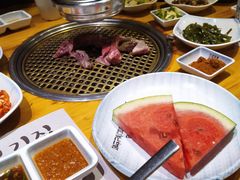 -唯成•韩国炭火烤肉 유성고기