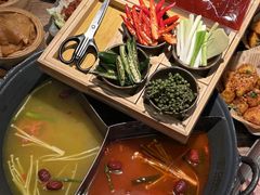 -巴卤社老火锅(财富店)