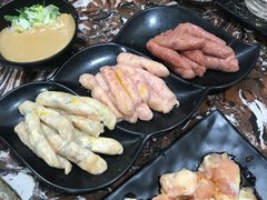 风味肠拼盘-啊美丽炭火烤肉(滑翔一店)