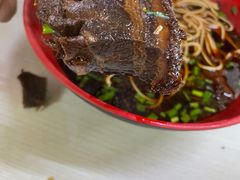 -小龙大肉面馆