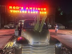 -席娜卡琳火车铁道夜市