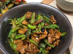 湖南小炒肉-湘拾(壹方北馆店)