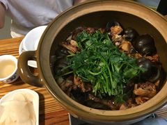 -食爺炭炉鸡煲·烧烤