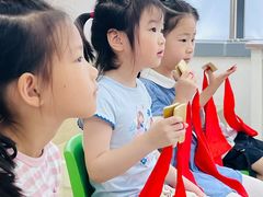 -蓝话筒·少儿成人演讲口才·主持朗诵·戏剧表演(大华第一坊店)
