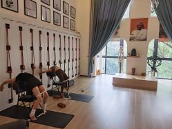 -成都阿难陀艾扬格瑜伽中心