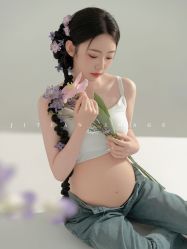 点击看大图 -专注孕妇照亲子照·纪田摄影