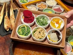 -良米山·云南野生菌过桥米线(上海首店)