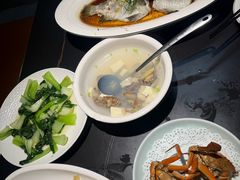 -鑫悦楼煎蟹·16年海鲜大排档
