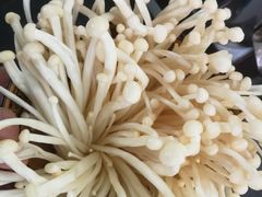 -大口潮边炉中餐火锅
