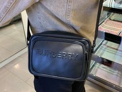 -BURBERRY(上海港汇恒隆广场店)