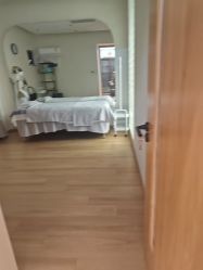 -依灵瑜伽普拉提连锁