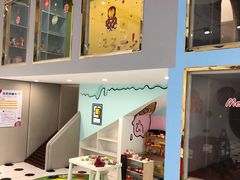 -LED LAND灯堡亲子餐厅(慈溪吾悦广场店)