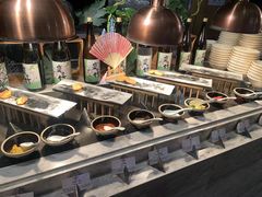 -飨食汇全日制餐厅·昆山皇冠假日酒店(九方店)