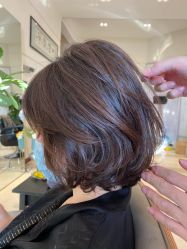 -Hello Lady发型设计