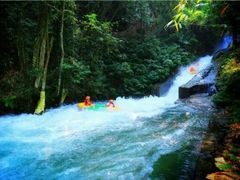 -清泉湾生态旅游度假区