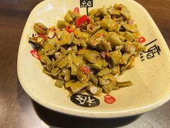 -富正毅三下锅·湘西韵味(天门山索道店)