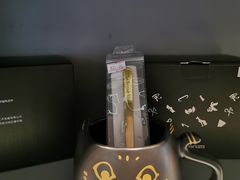 -钟书阁(珍园店)