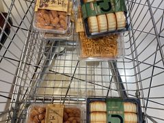 -胖东来生活广场(健康路店)