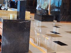 -上海龙之梦万丽酒店