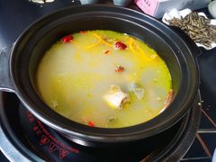 -野菌皇海景野生菌火锅(滨海大道店)