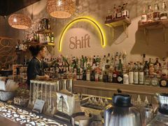 -Shift cocktail bar鸡尾酒吧