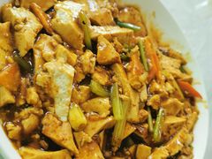 -何适山庄 ·可团建(水长城P2停车场店)