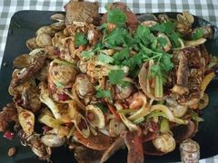 -烁佳海鲜大馅饺子