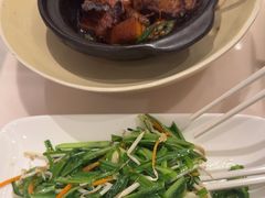 -新峰肉骨茶