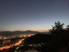 -红光山