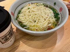 -呼啦面馆·头牌豌杂面(珠江国际B区店)