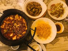 -十二饭点·川菜(北站圆融店)