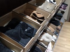 -UGG(燕莎奥特莱斯购物中心店)