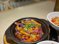 咸鱼肉沫茄子煲-大碗先生(万家丽店)