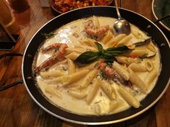 -SISTERS BAR RESTAURANT川意酒馆(嘉善老市H楼店)