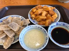 炸咯吱-门框胡同百年卤煮(新街口店)