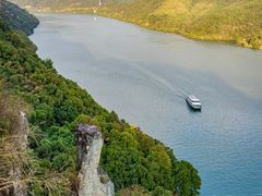 -严子陵钓台(富春江小三峡)