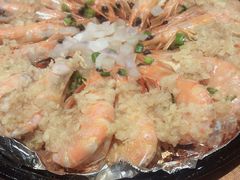 铁板蒜蓉虾-老阿爸鲜鱼土菜(昆山花桥店)