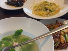 -湖畔鲁菜·二十年老字号餐厅(大明湖店)