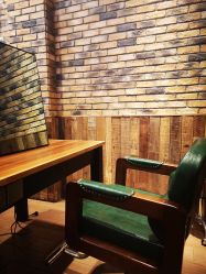 -PE SALON