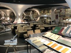 -钟书阁(珍园店)