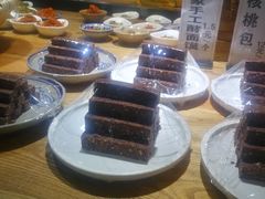 -艳阳天民俗村(公园路店)