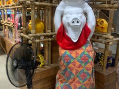 -Naughty Nuri’s Phuket