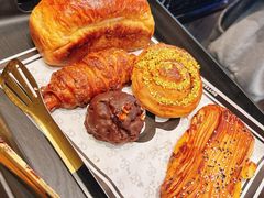 -BUTTERFUL&CREAMOROUS 黄油与面包(三里屯太古里店)