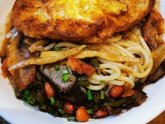 -牛八宝桂林米粉(八里庄店)